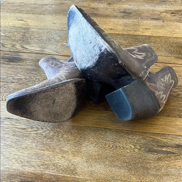 ARIAT Dixon Bootie size 8.5 - Picture 8 of 15